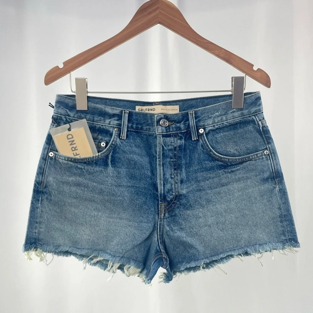 NWT GRLFRND Jaden‎ Low Rise Boyfriend Short in Dana Point Size 26